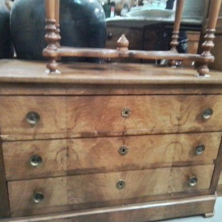 COMMODE ACAJOU 3 TIROIRS+1 - 6 BOUTONS BRONZE EN ACCESSOIRES