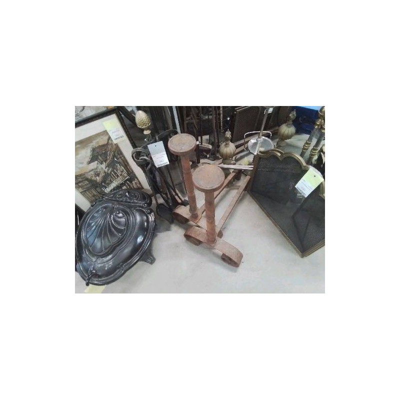 PAIRE DE CHENETS TGM