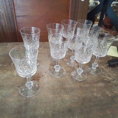 LOT VERRES CRISTAL PIEDS FACETTES 
