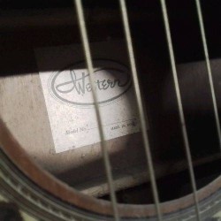 GUITARE WESTERN 