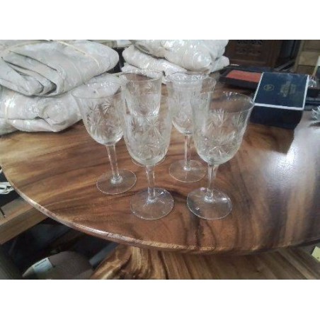 LOT 5 VERRES TAILLÉS