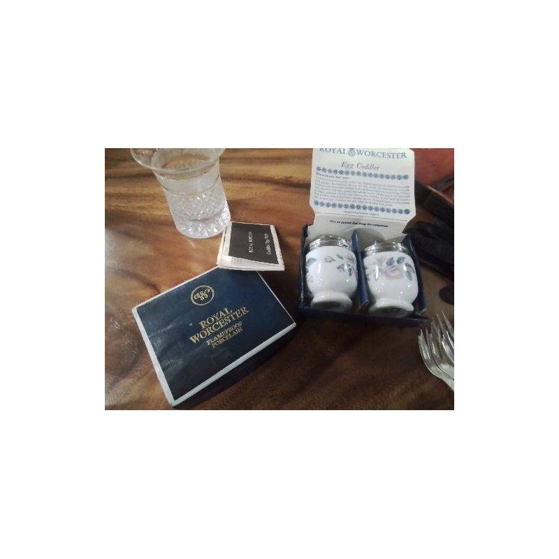DUO OEUFS PORCELAINE ANGLAIS 
