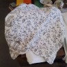 HOUSSE COUSSIN BLC GRIS MOTIFS FLORAUX