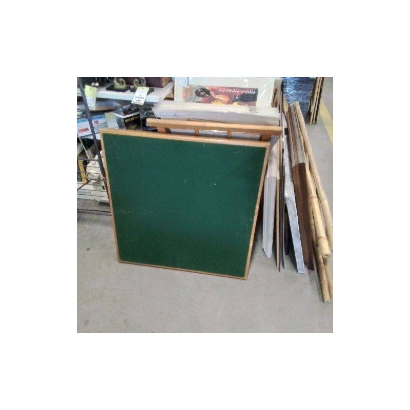 TABLE DE JEU TAPIS VERT