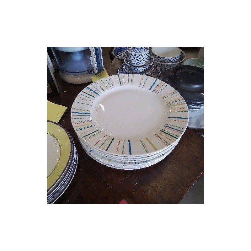 LOT ASSIETTES TRAITS COULEURS 