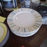 LOT ASSIETTES TRAITS COULEURS 