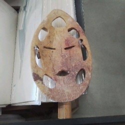 MASQUE PIERRE AJOURÉE PM