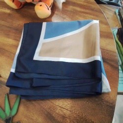 FOULARD BLEU BEIGE