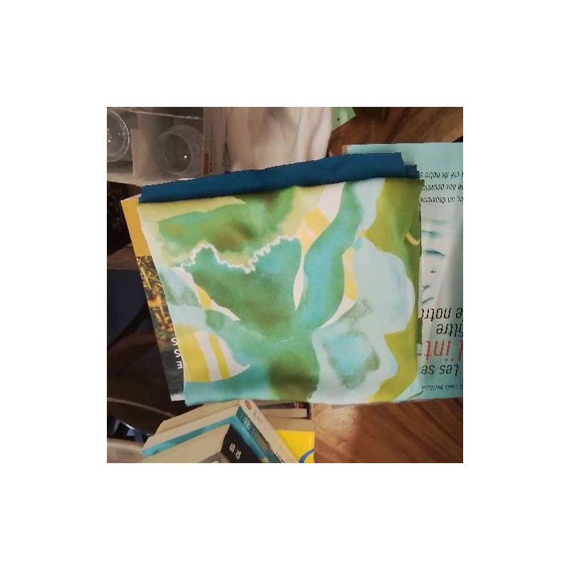 FOULARD VERT BLEU JAUNE