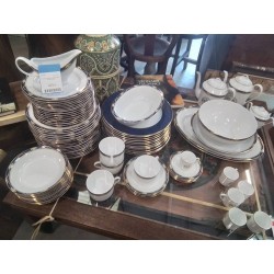 SERVICE VAISSELLE PORCELAINE DESHOULIERES