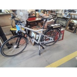 VELO GRIS NOIR NEOMOV ELECTRIQUE ETAT OK + CHARGEUR BB