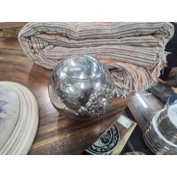 LAMPE A HUILE BOULE MÉTAL 