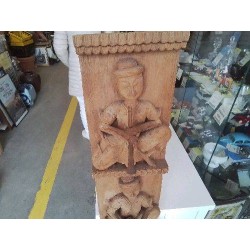 TOTEM 4 MUSICIENS TECK SCULPTÉ 