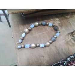 COLLIER PIERRES BLEUES