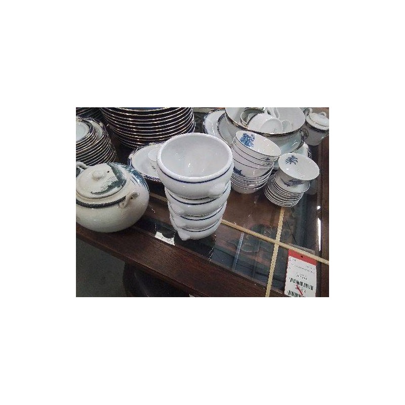LOT 4 BOLS SOUPE A L OIGNON LISERET BLEU