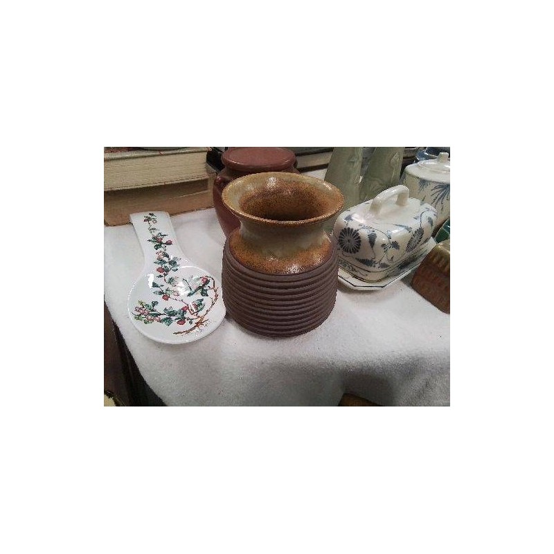 VASE GRÈS MARRON STRIÉ 