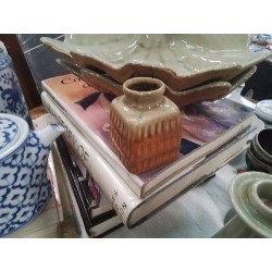 VASE TPM CARRÉ MARRON VERT