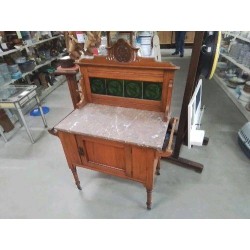 MEUBLE MARBRE ROUGE FAIENCE VERT