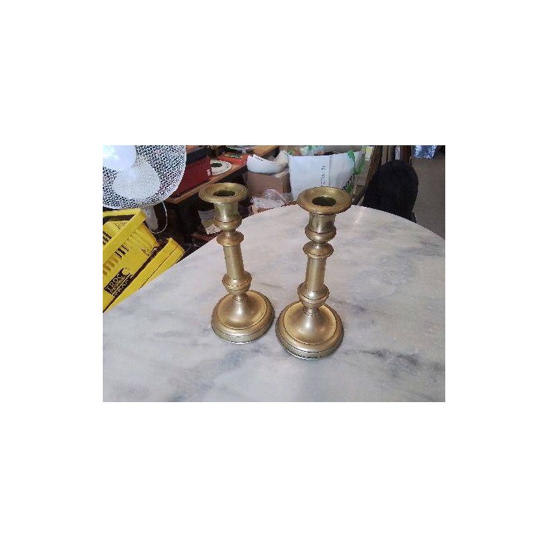 PAIRE DE BOUGEOIRS LAITON 