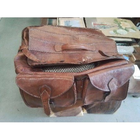 SACOCHE CUIR INTERIEUR TISSU EN L ETAT 