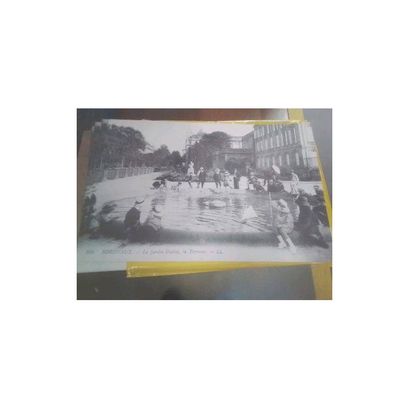 REPRO PHOTO LE JARDIN PUBLIC LA TERRASSE