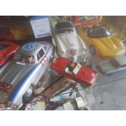 VOITURE DE COLLECTION 