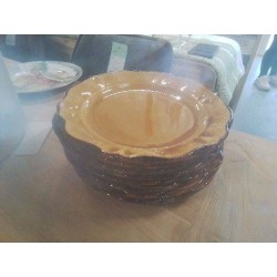 LOT 8 ASSIETTES PLATES OCRES FAIENCE DE HAUTE PROVENCE