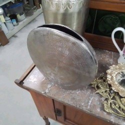 VASE CIRCULAIRE GRIS 
