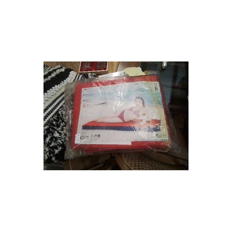 MATELAS GONFLABLE 