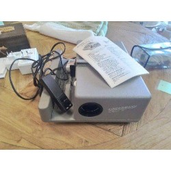 PROJECTEUR DIAPO KINDERMANN + TEL   + DOC BB