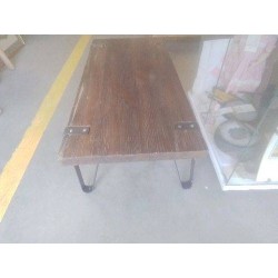TABLE BASSE  PIED METAL 