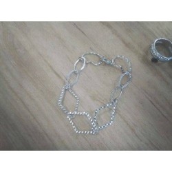 BRACELET ARGENTÉ FORMES MARTELEES
