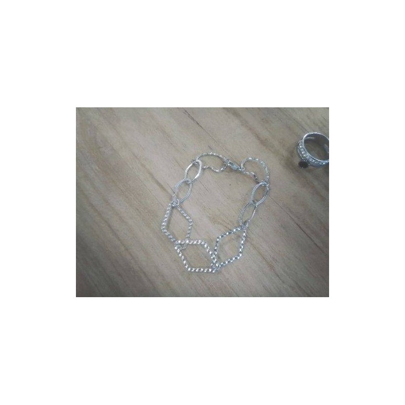 BRACELET ARGENTÉ FORMES MARTELEES