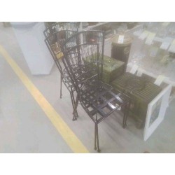 LOT 4 CHAISES MÉTAL NOIR 