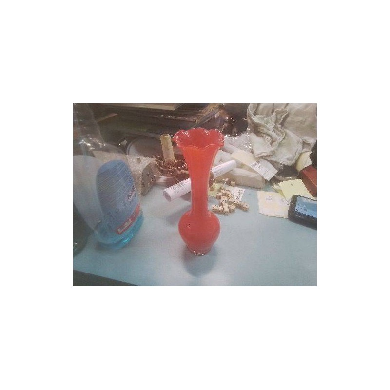 VASE PM OPALINE ROUGE VINTAGE
