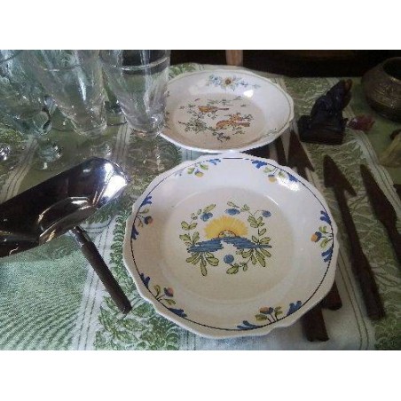 ASSIETTE FAIENCE DECORATIVE ANCIENNE SOLEIL OU OISEAUX