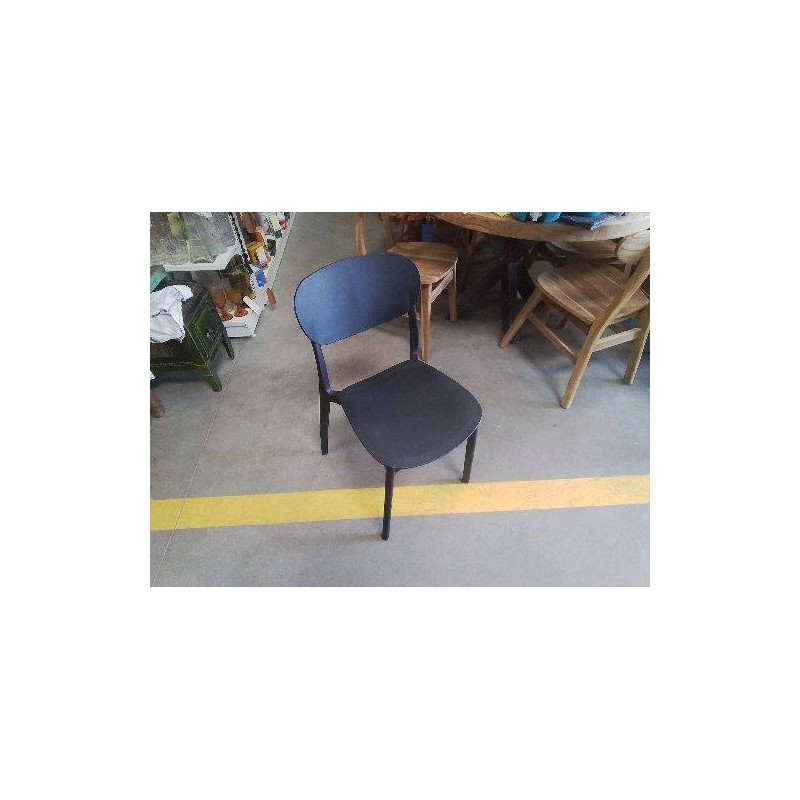 CHAISE PVC NOIRE