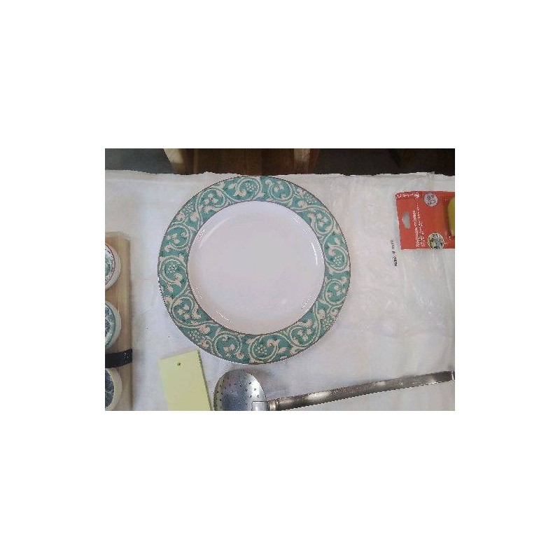 PLAT CONTOUR VERT MOTIFS 
