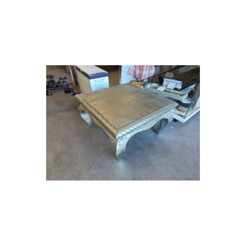 TABLE BASSE CARRÉE METAL MARTELÉ 