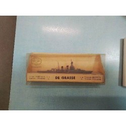 BATEAU MINIATURE  DE GRASSE