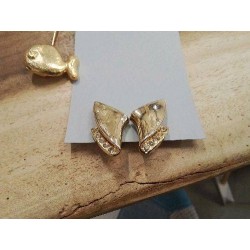 PAIRE DE BO CLIPS DORES STRASS