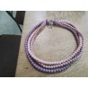 COLLIER FANTAISIE VINTAGE TRIPLE RANGS PERLES ROSES VIOLETTES