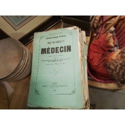 LOT 30 PARUTIONS 1856 1858 MEMOIRES UN MEDECIN DUMAS