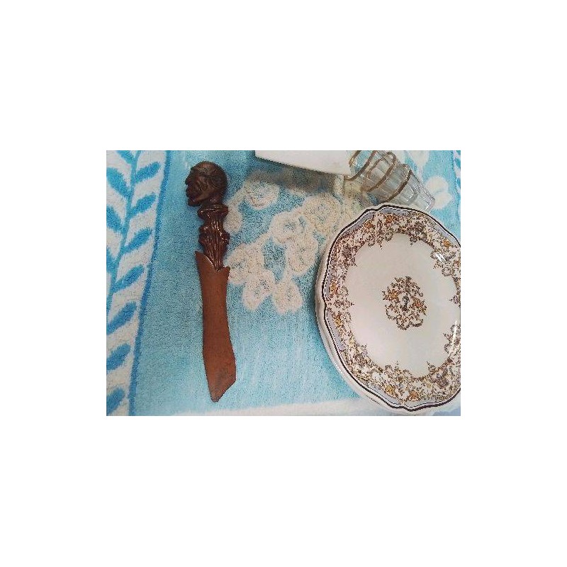 COUPE PAPIER ANCIEN BOIS SCULPTÉ