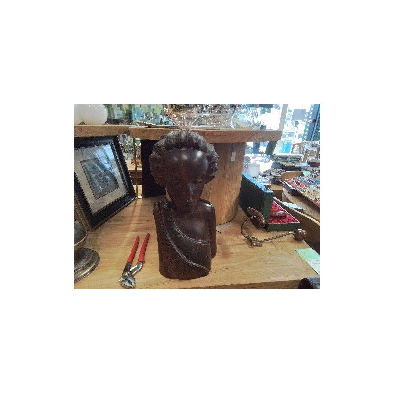 BUSTE SCULPTÉ BOIS