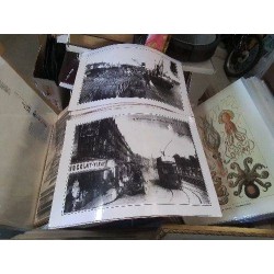 LOT 9 SETS DE TABLE PLASTIFIES VUES DE BORDEAUX 