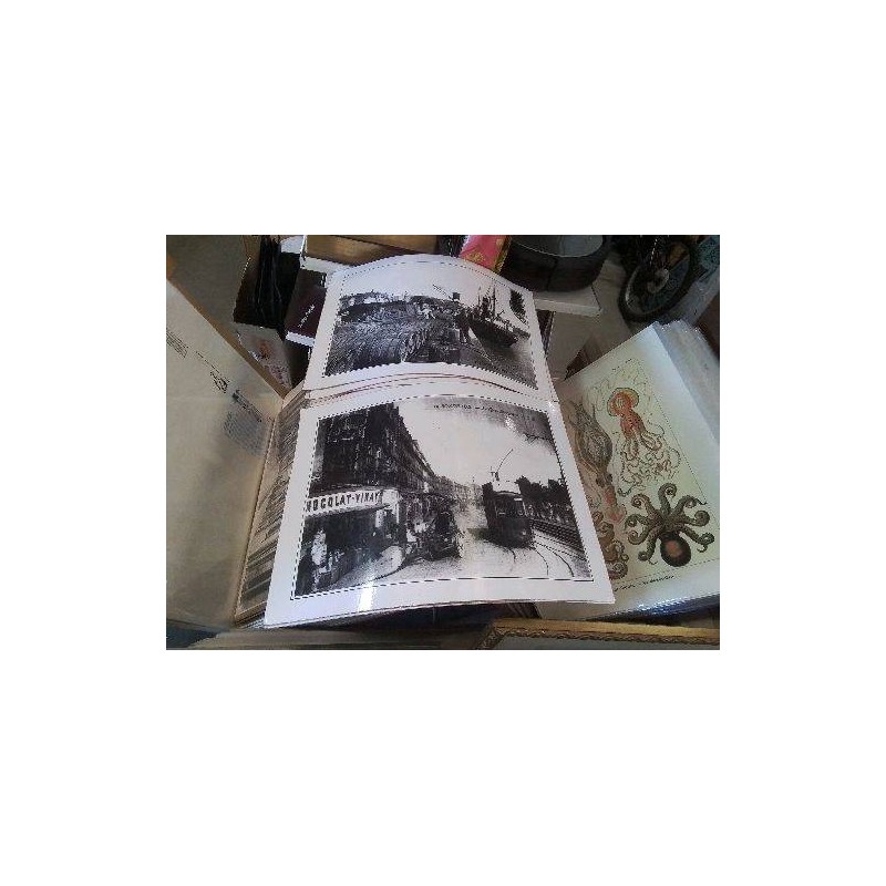 LOT 9 SETS DE TABLE PLASTIFIES VUES DE BORDEAUX 