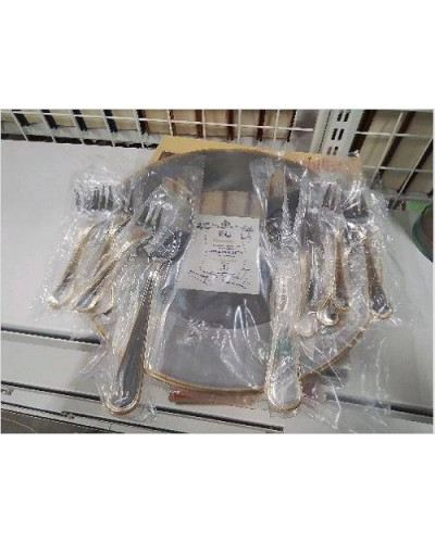SERVICE A GATEAU INOX ET OR...