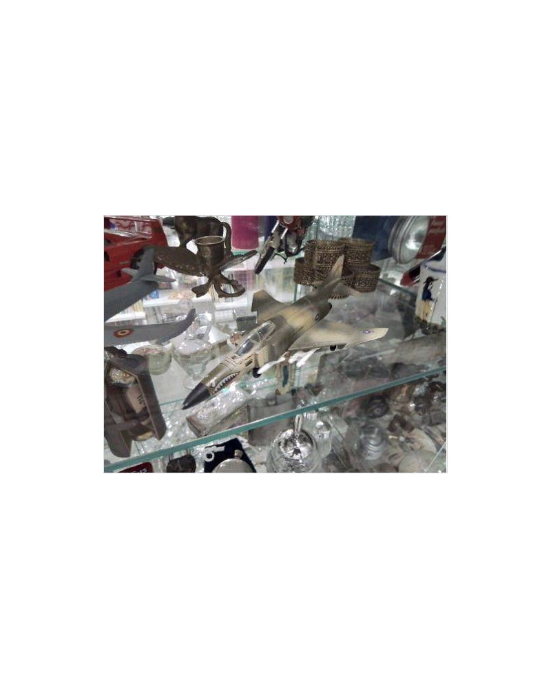 AVION METAL