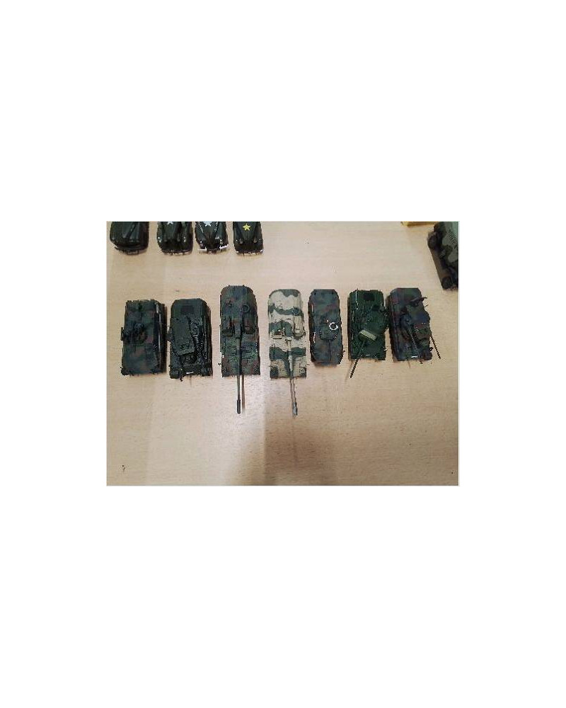 TANK MINIATURE